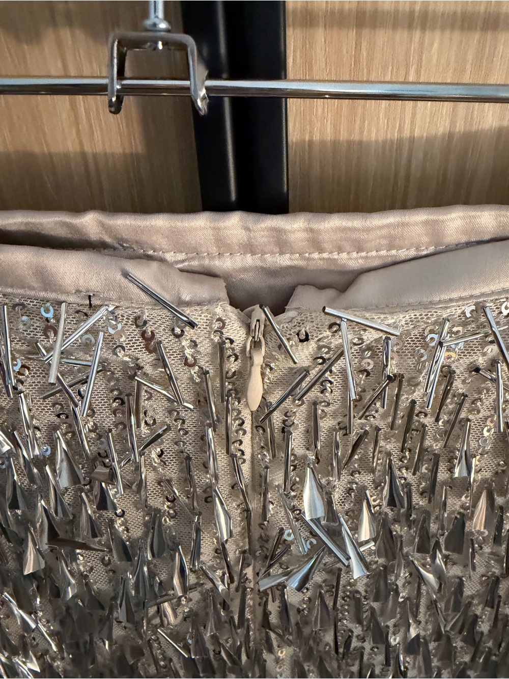Zara Silver Sequin Pencil Skirt, never worn - Picture 4 of 5
